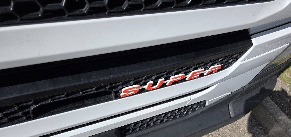 Custom 3D Printed SUPER Badge for Scania Next Gen – Lower Grill Red on White