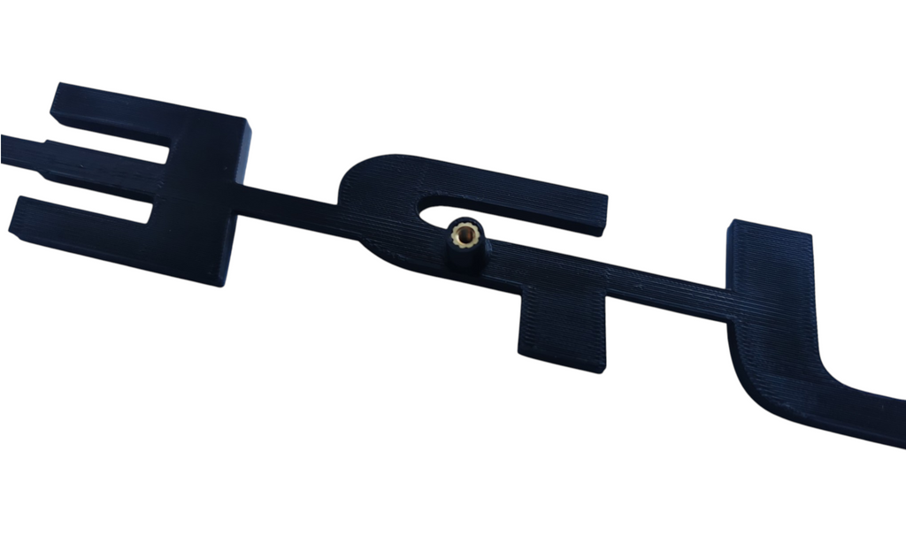 Custom 3D Printed SUPER Badge for Scania Next Gen – Lower Grill Grey on Black